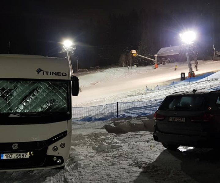 pujceni_karavanu_pronajem_obytnyvuzcz_20