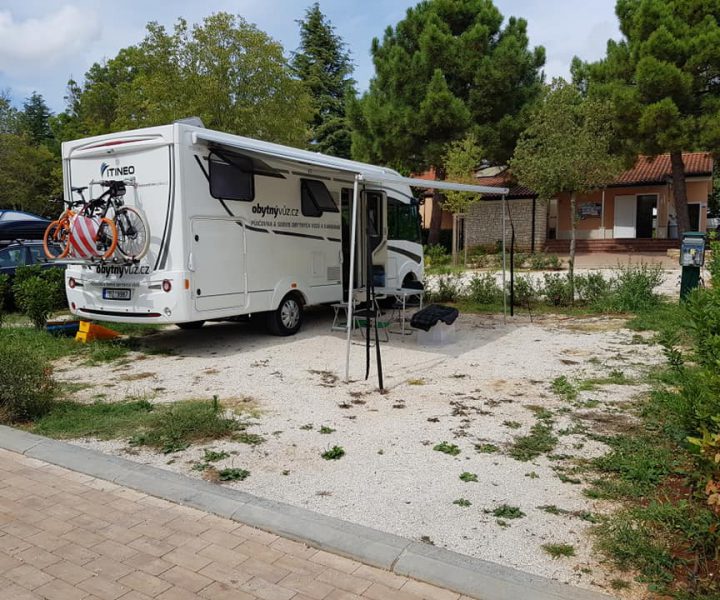 pujceni_karavanu_pronajem_obytnyvuzcz_25