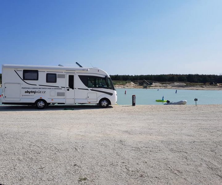 pujceni_karavanu_pronajem_obytnyvuzcz_28