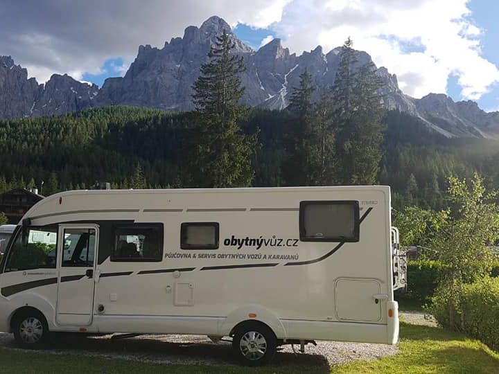 pujceni_karavanu_pronajem_obytnyvuzcz_30